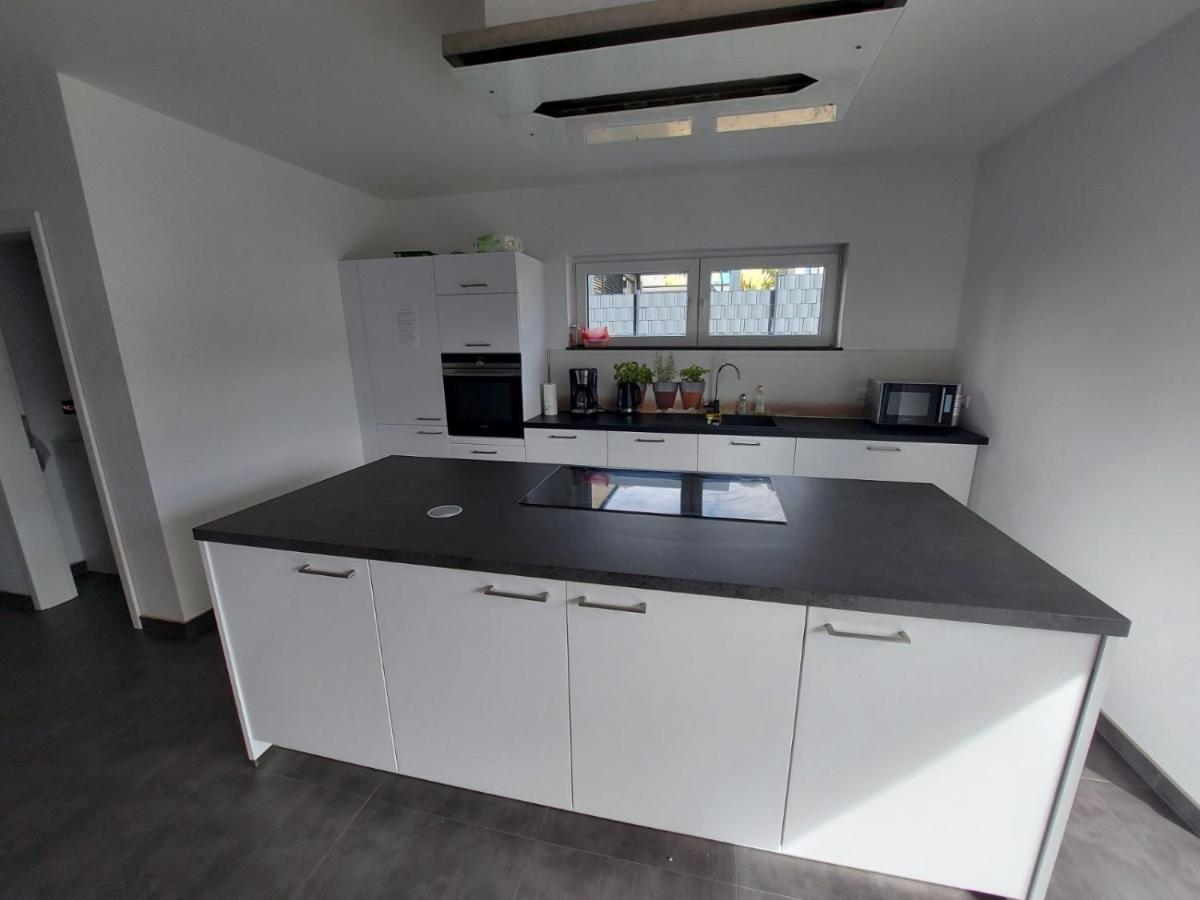 Several Different Rooms, Newly Furnished, In A New House In Vichten מראה חיצוני תמונה