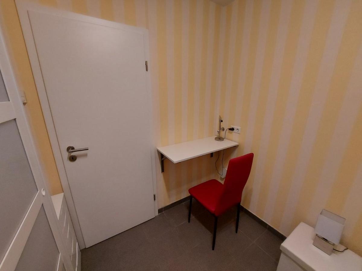 Several Different Rooms, Newly Furnished, In A New House In Vichten מראה חיצוני תמונה