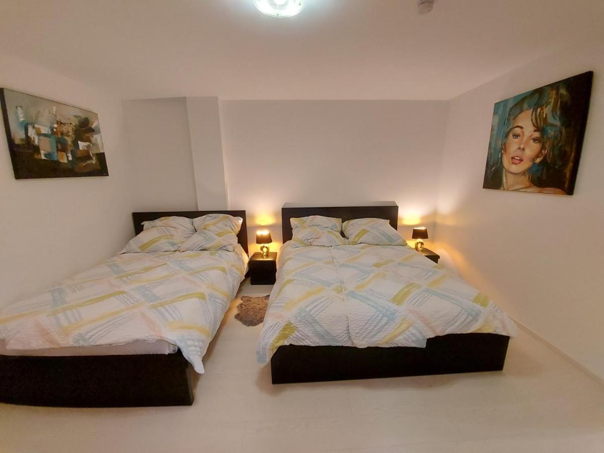 Several Different Rooms, Newly Furnished, In A New House In Vichten מראה חיצוני תמונה