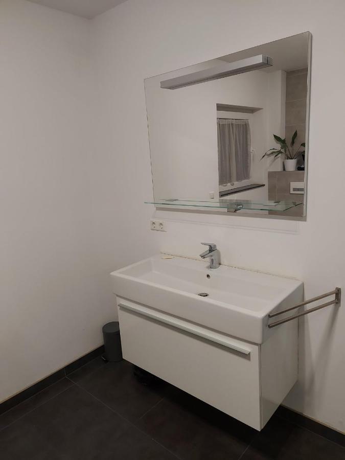 Several Different Rooms, Newly Furnished, In A New House In Vichten מראה חיצוני תמונה