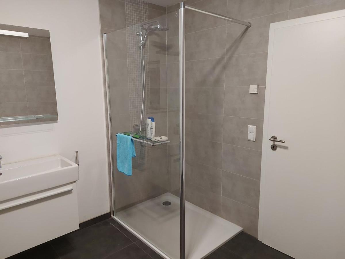 Several Different Rooms, Newly Furnished, In A New House In Vichten מראה חיצוני תמונה